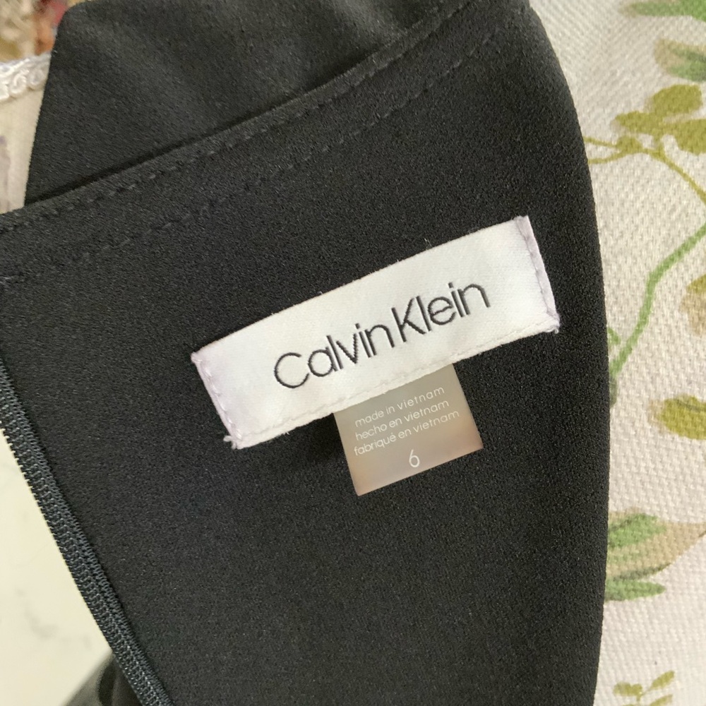 Calvin Klein Elegant Black Fit & Flare Dress Size 6 Side Buckle Quiet Luxury New - Picture 9 of 15